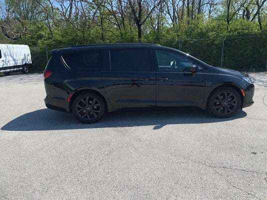 2018 Chrysler Pacifica Touring Plus in Feasterville, PA - John Kennedy Dealerships