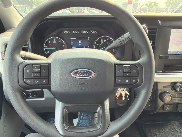 2026 Ford Super Duty F-350 SRW XL 4WD SuperCab 168 WB 60 CA