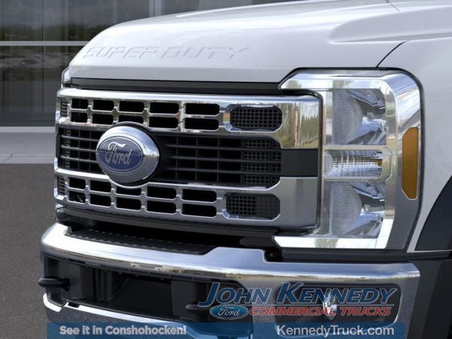 2026 Ford Super Duty F-550 DRW XL 4WD Reg Cab 205 WB 120 CA
