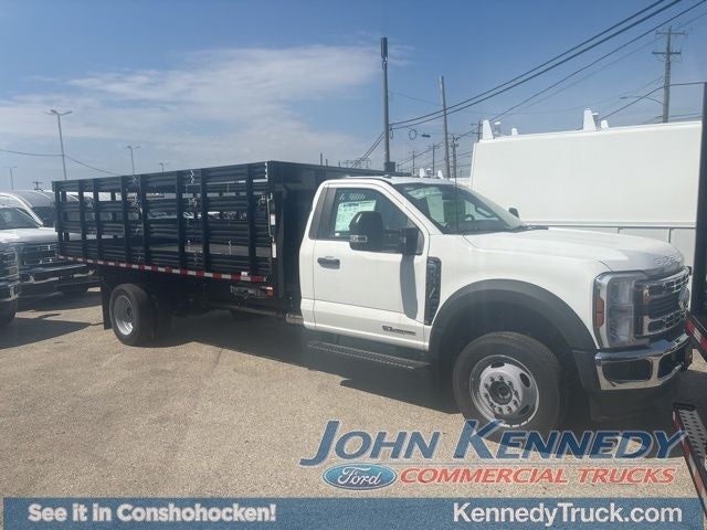 2026 Ford Super Duty F-550 DRW XL 4WD Reg Cab 205 WB 120 CA