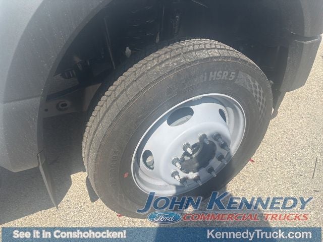 2026 Ford Super Duty F-550 DRW XL 4WD Reg Cab 205 WB 120 CA