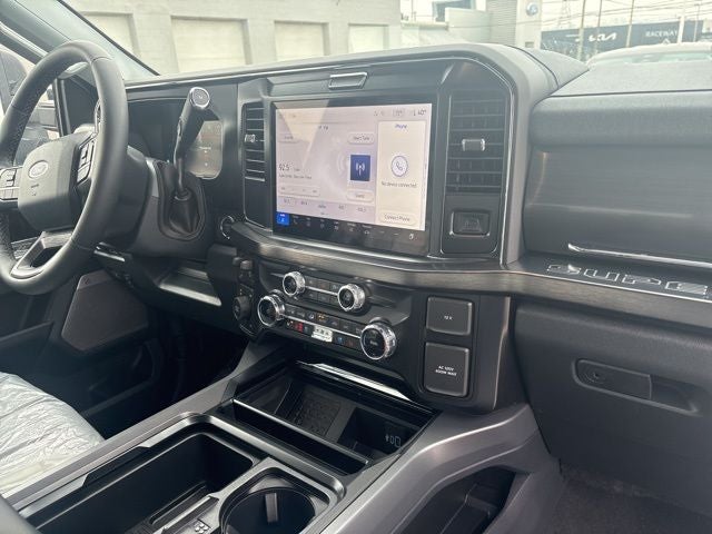 2026 Ford Super Duty F-250 SRW XL 4WD Crew Cab 6.75' Box