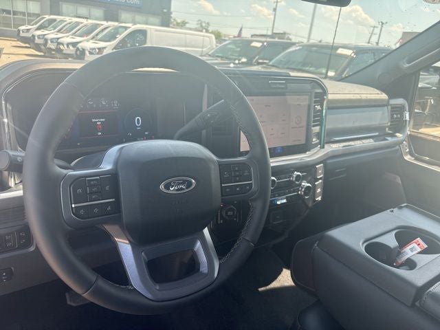 2026 Ford Super Duty F-250 SRW LARIAT 4WD Crew Cab 8' Box