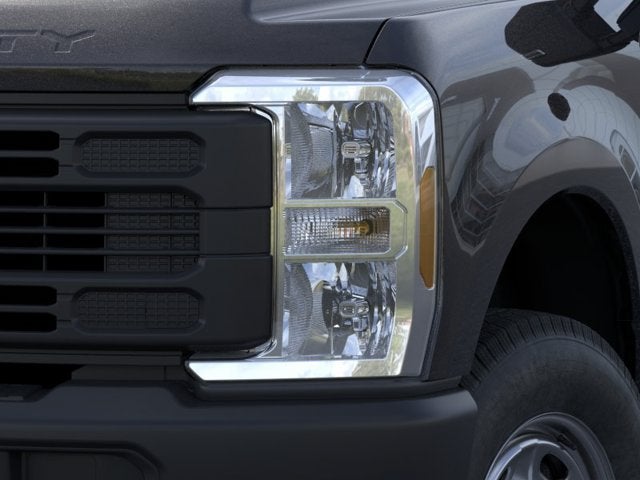 2026 Ford Super Duty F-250 SRW XL 4WD Reg Cab 8' Box