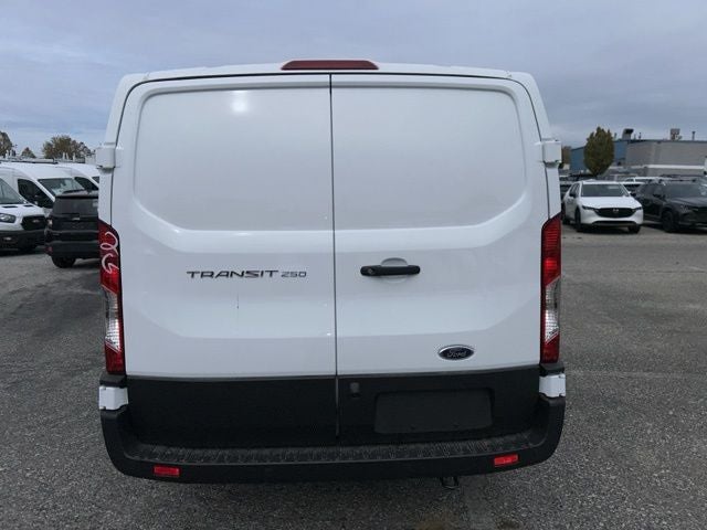 2025 Ford Transit Cargo Van T-250 130 Low Rf 9070 GVWR RWD