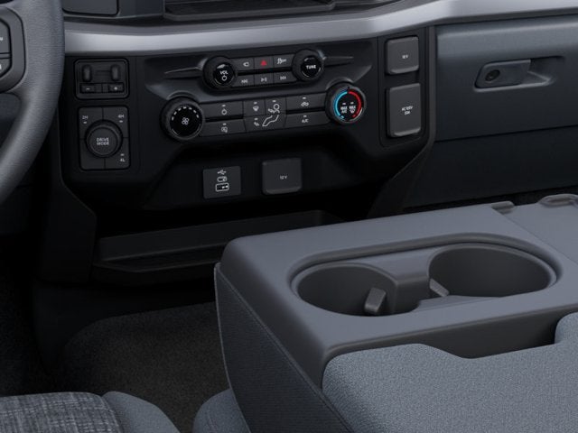 2027 Ford Super Duty F-250 SRW F-250® XLT