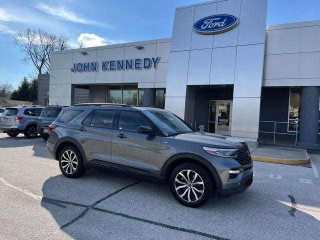 2022 Ford Explorer ST-Line