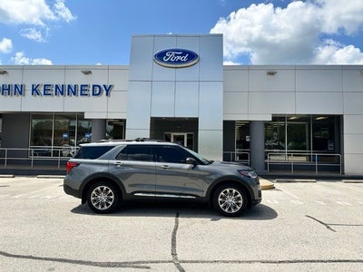 2025 Ford Explorer Active