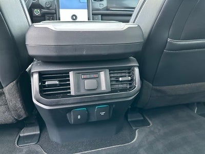 2023 Ford F-150 Lightning Platinum