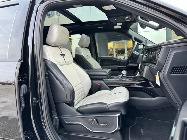 2023 Ford F-150 Lightning Platinum