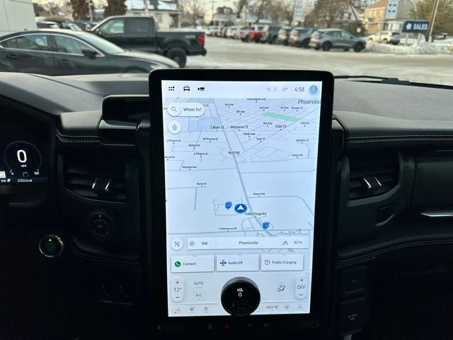 2023 Ford F-150 Lightning Platinum