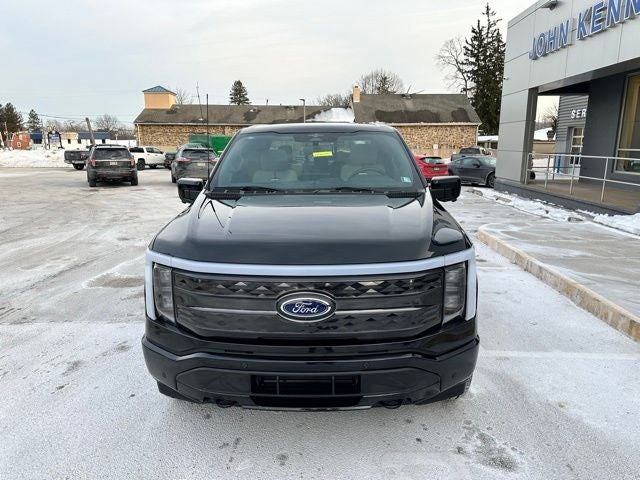 2023 Ford F-150 Lightning Platinum