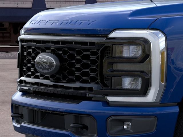 2026 Ford Super Duty F-350 SRW XLT