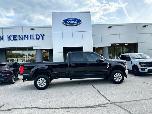 2022 Ford Super Duty F-350 SRW XL