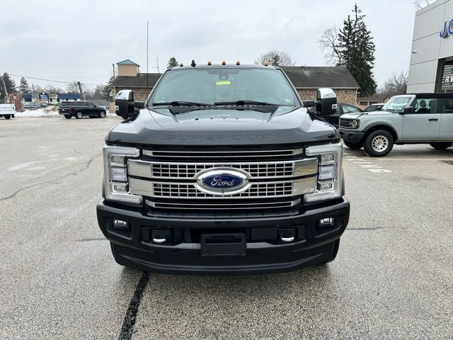 2019 Ford Super Duty F-350 SRW Platinum