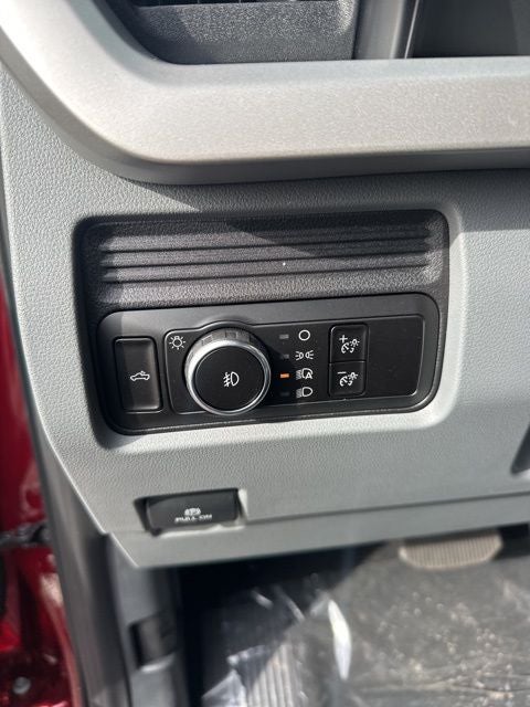 2026 Ford Super Duty F-350 SRW XLT