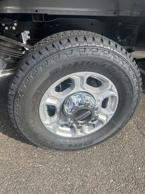 2026 Ford Super Duty F-350 SRW XLT