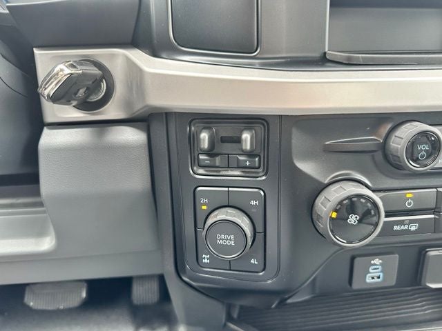 2025 Ford Super Duty F-350 SRW XLT