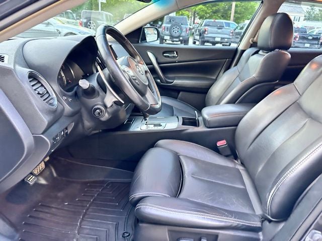 2011 Nissan Maxima 3.5 SV w/Sport Pkg