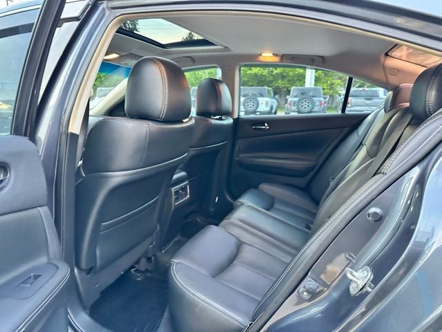 2011 Nissan Maxima 3.5 SV w/Sport Pkg