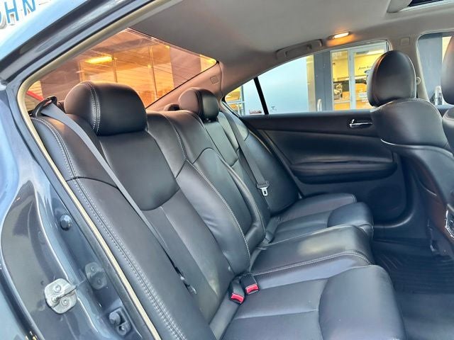 2011 Nissan Maxima 3.5 SV w/Sport Pkg