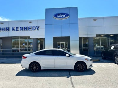 2017 Ford Fusion SE