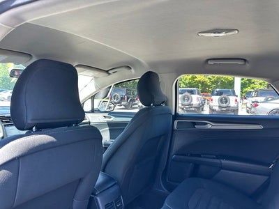 2017 Ford Fusion SE