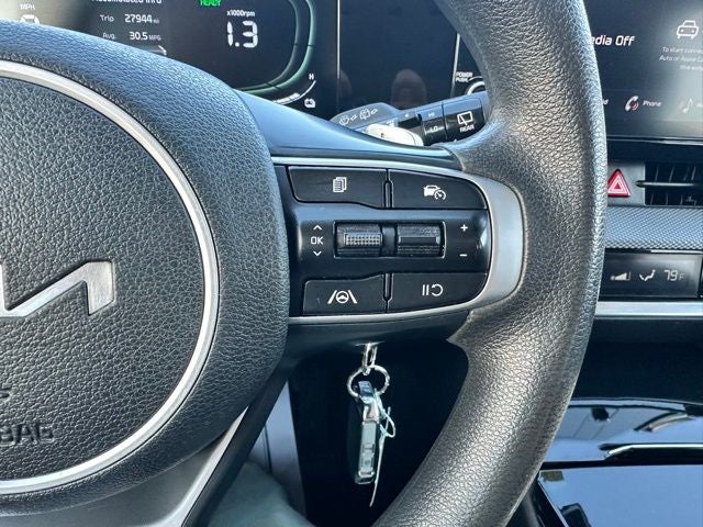 2023 Kia Sportage Hybrid LX