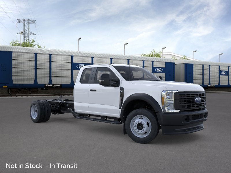 2026 Ford Super Duty F-450 DRW XL 4WD SuperCab 192 WB 84 CA