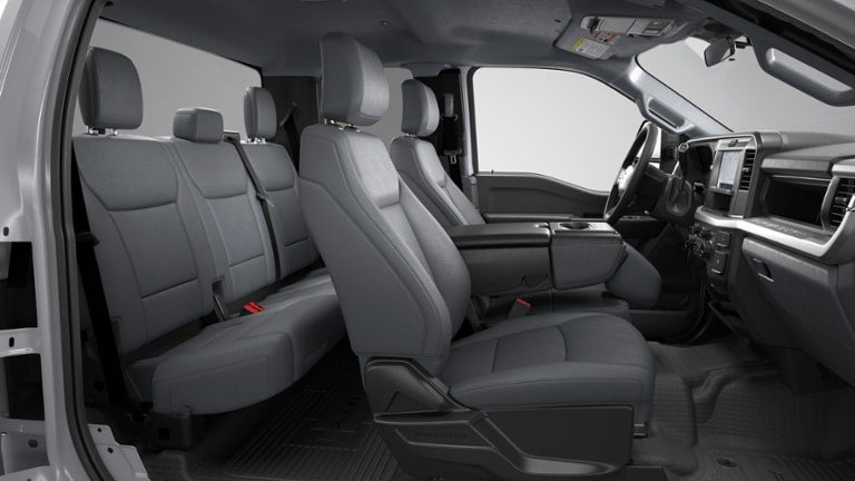 2026 Ford Super Duty F-450 DRW XL 4WD SuperCab 192 WB 84 CA