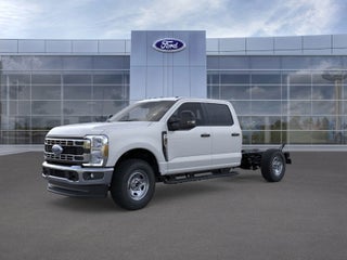 2026 Ford Super Duty F-350 SRW XL 4WD Crew Cab 179 WB 60 CA