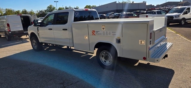 2026 Ford Super Duty F-350 SRW XL 4WD Crew Cab 179 WB 60 CA