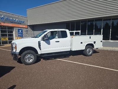2026 Ford Super Duty F-350 SRW XL 4WD SuperCab 168 WB 60 CA