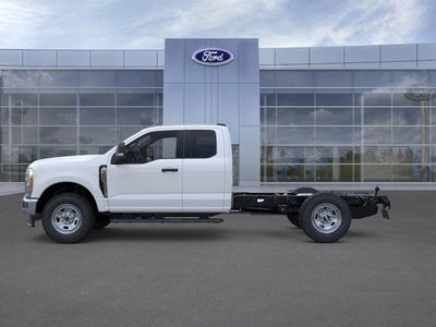 2026 Ford Super Duty F-350 SRW XL 4WD SuperCab 168 WB 60 CA