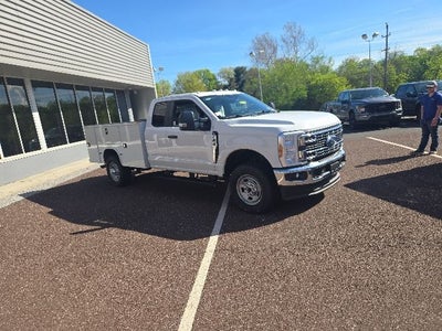 2026 Ford Super Duty F-350 SRW XL 4WD SuperCab 168 WB 60 CA