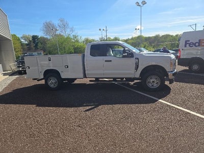 2026 Ford Super Duty F-350 SRW XL 4WD SuperCab 168 WB 60 CA