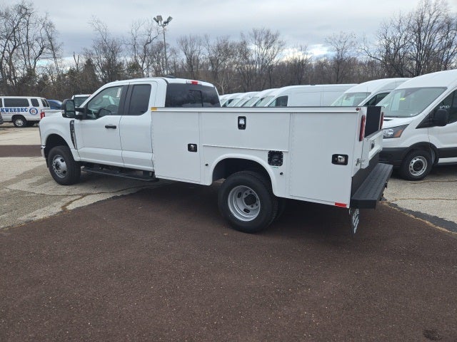 2025 Ford Super Duty F-350 DRW XL 4WD SuperCab 168 WB 60 CA
