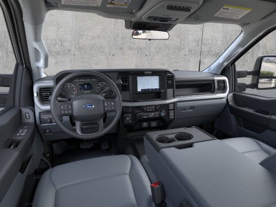 2026 Ford Super Duty F-450 DRW XL 4WD Crew Cab 203 WB 84 CA