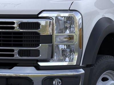 2026 Ford Super Duty F-450 DRW XL 4WD Crew Cab 203 WB 84 CA