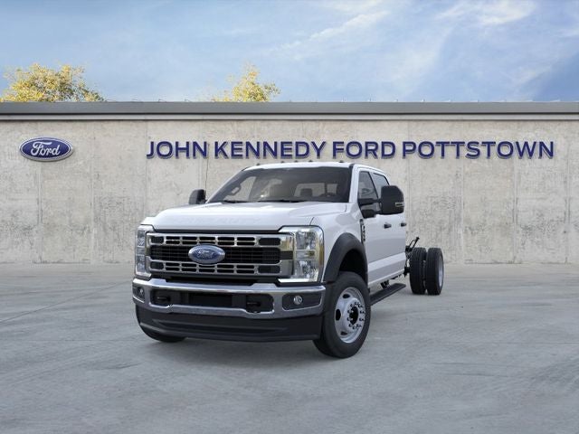 2026 Ford Super Duty F-450 DRW XL 4WD Crew Cab 203 WB 84 CA
