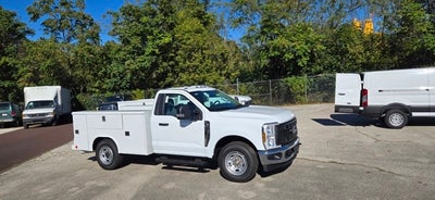 2026 Ford Super Duty F-250 SRW XL 2WD Reg Cab 8' Box