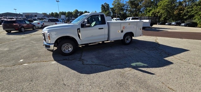 2026 Ford Super Duty F-250 SRW XL 2WD Reg Cab 8' Box