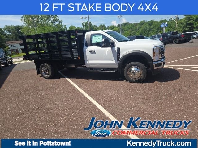 2026 Ford Super Duty F-550 DRW XL 4WD Reg Cab 169 WB 84 CA