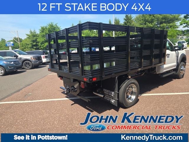 2026 Ford Super Duty F-550 DRW XL 4WD Reg Cab 169 WB 84 CA