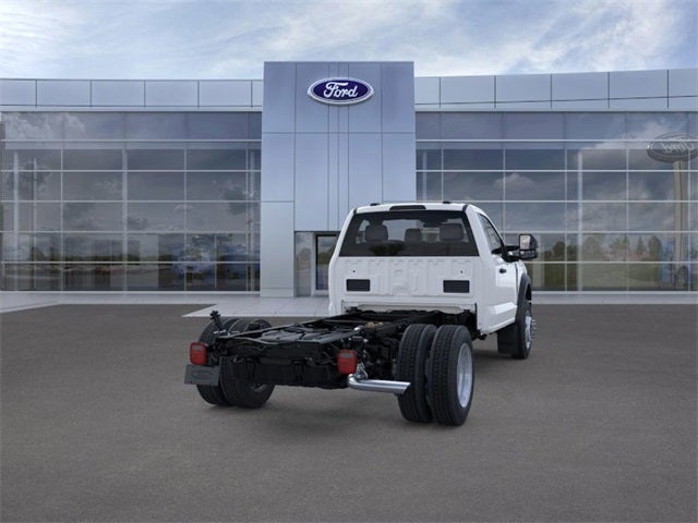 2026 Ford Super Duty F-550 DRW XL 4WD Reg Cab 169 WB 84 CA