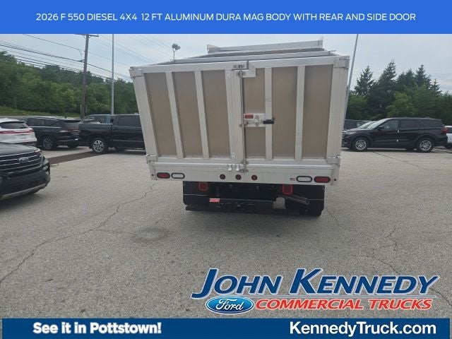 2026 Ford Super Duty F-550 DRW XL 4WD Reg Cab 169 WB 84 CA