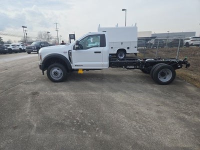 2026 Ford Super Duty F-550 DRW XL 4WD Reg Cab 169 WB 84 CA