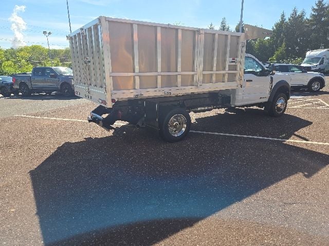 2026 Ford Super Duty F-550 DRW XL 4WD Reg Cab 169 WB 84 CA
