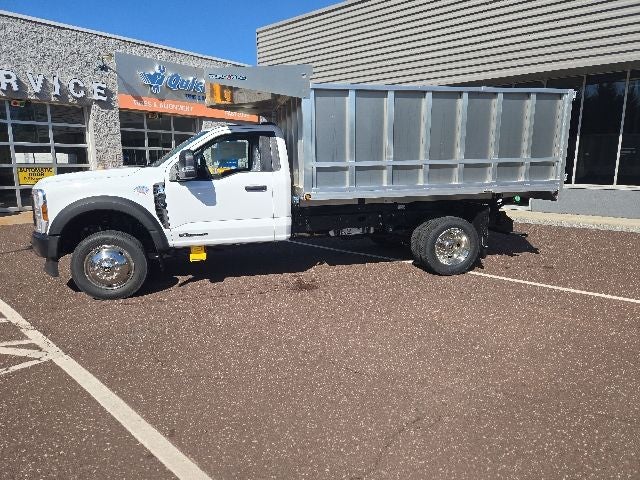 2026 Ford Super Duty F-550 DRW XL 4WD Reg Cab 169 WB 84 CA
