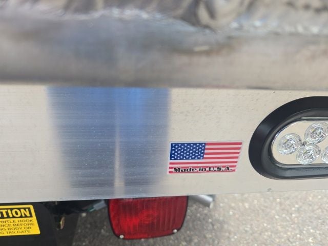 2026 Ford Super Duty F-600 DRW XL 4WD Reg Cab 169 WB 84 CA